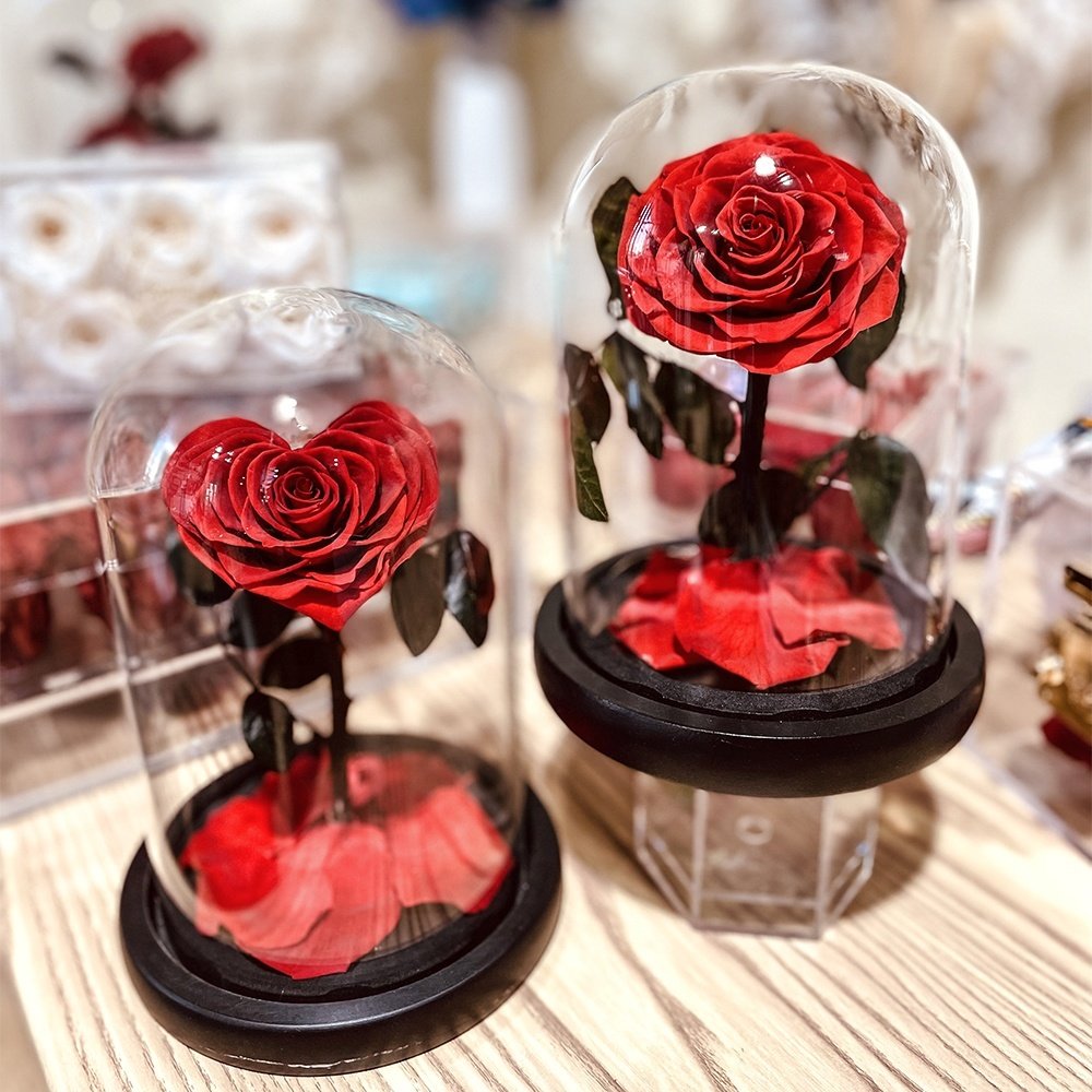 UKIQUEEN Heart Preserved Rose Dome Red with Gold Edge 12x20cm - Luxury Stem Display